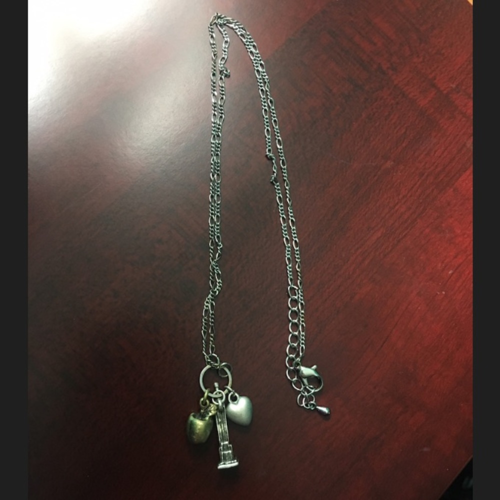 NYC necklace